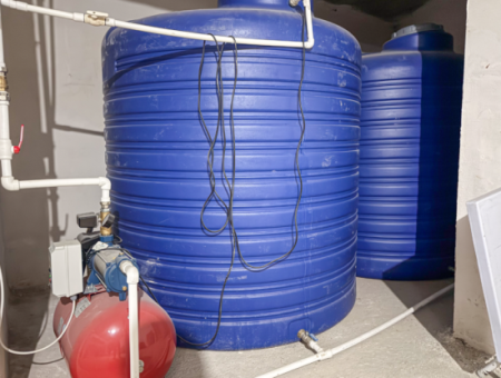 Grosse Und Geräumige 2 1 Wohnung Zum Verkauf An Der Hauptstrasse In Kumbağ