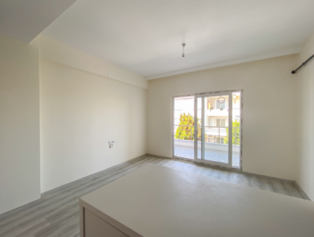 Geräumige Neue 2 1 Wohnung Zum Verkauf Mit Eigenem Bad In Kumbağ