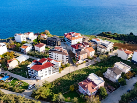 185 M² Zoniertes Grundstück Zum Verkauf An Einer Angemessenen Lage Und Bereit Zum Bau In Kumbağ