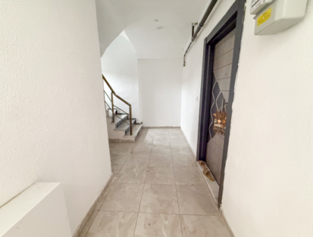 1 1 Wohnung Mit Garten In Einem Neuen Gebäude Auf Der Strandseite Der Strasse In Kumbağ