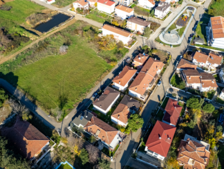 Fertiges Grundstück Zum Verkauf In Der Nähe Des Gündalstrandes In Kumbağ