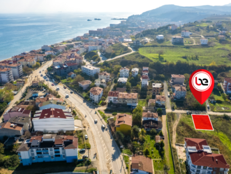 4-Stöckiges Wohngrundstück Zum Verkauf In Kumbağ