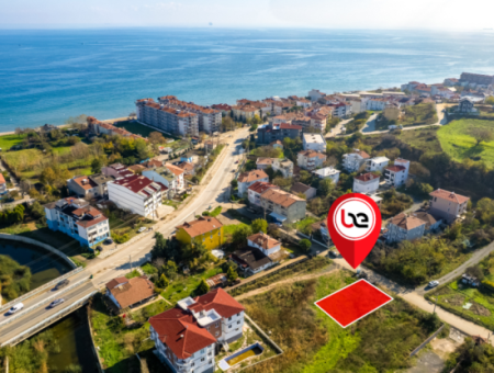 4-Stöckiges Wohngrundstück Zum Verkauf In Kumbağ