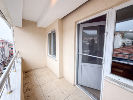 3 1 Duplex Zum Verkauf Mit Terrasse Und Doppelbalkon Im Zentrum Von Kumbağ