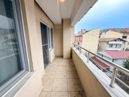 3 1 Duplex Zum Verkauf Mit Terrasse Und Doppelbalkon Im Zentrum Von Kumbağ