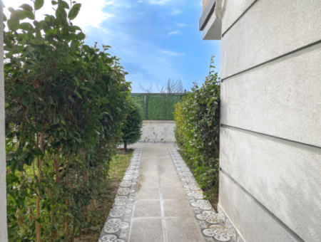 Voll Möblierte Luxuriöse 11-Wohnung Zur Miete Auf Kumbağ Poolgelände