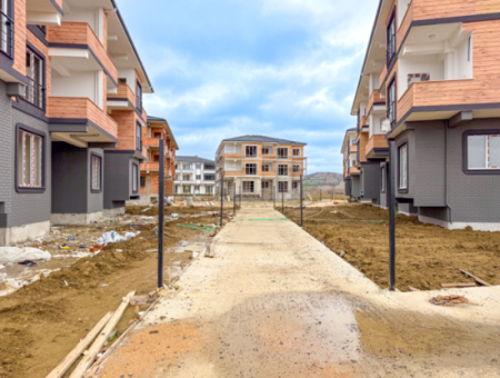 2 1 Wohnungen Zum Verkauf In Ova Kent 2 Komplex Mit Luxus-Pool In Kumbağ