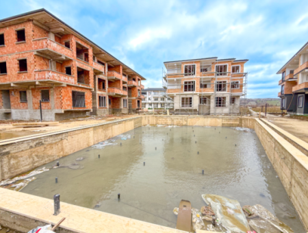 2 1 Wohnungen Zum Verkauf In Ova Kent 2 Komplex Mit Luxus-Pool In Kumbağ