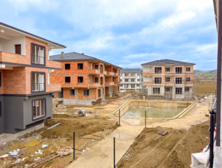 2 1 Wohnungen Zum Verkauf In Ova Kent 2 Komplex Mit Luxus-Pool In Kumbağ