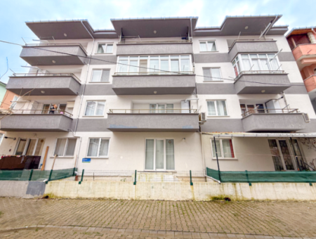 Geräumige 2 U1 Wohnungen Zum Verkauf Mit Siedlung In Der Nähe Der Kumbağ Marktstrasse