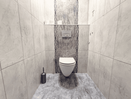 100.Year Sub-Road Street Sea View Complete Rental Plaza