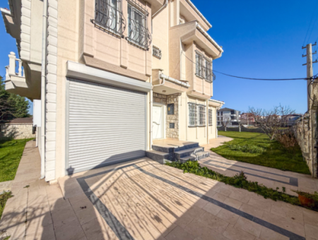 Trplex 7 1 Villa Zum Verkauf Auf 740 M² Grundstück In Kumbağ
