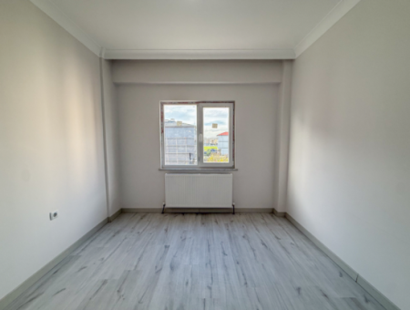 2 1 Luxuswohnung Zu Mieten Mit Separater Küche In Einem Komplex Mit Pool