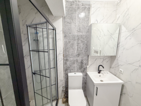 2 1 Luxuswohnung Zu Mieten Mit Separater Küche In Einem Komplex Mit Pool