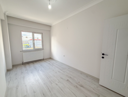 2 1 Luxuswohnung Zu Mieten Mit Separater Küche In Einem Komplex Mit Pool