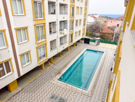 2 1 Duplex Reihenhaus Zur Mietung In Einem Komplex Mit Pool Im Hafen Von Kumbağ