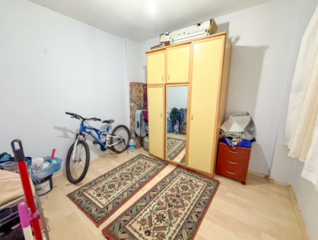 2 1 Wohnungen Zum Verkauf In Einem Wohngebäude Im Zentrum Von Kumbağ