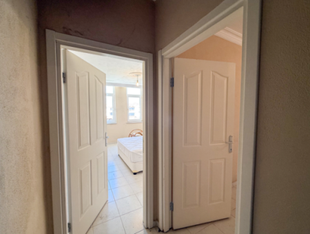 Triplex-Villa Zum Verkauf Auf Einem Gelände Mit Einem 50 Meter Grossen Pool Zum Kumbağ-Meer