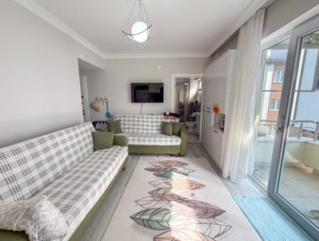 1 1 Wohnung Zum Verkauf In Einem Wohngebäude In Der Nähe Des Gündal-Strandes In Kumbağ