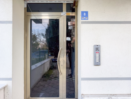 1 1 Wohnung Zum Verkauf In Einem Wohngebäude In Der Nähe Des Gündal-Strandes In Kumbağ