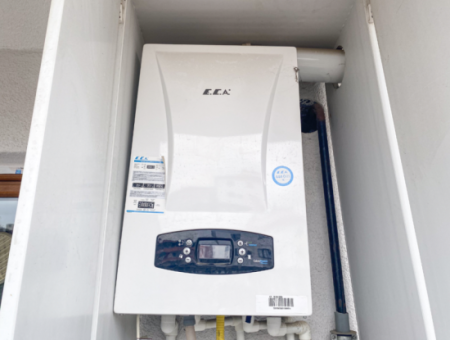 Sehr Geräumige 2:1-Wohnungen Zur Mietung An Einer Zentralen Lage In Altinova