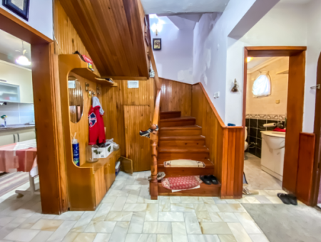 Triplex 4 1 Villa Zum Verkauf Mit Steinverkleidung Am Meer, In Kumbağ