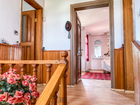 Triplex 4 1 Villa Zum Verkauf Mit Steinverkleidung Am Meer, In Kumbağ