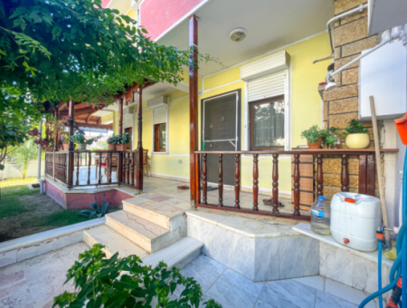 Kumbağ Triplex Zum Verkauf Mit Gartensiedlung Nahe Dem Meer 4 1 Villa