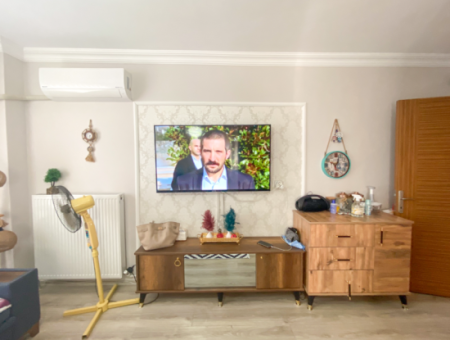 Voll Möblierte Wohnung Zu Mieten 2 1 Wohnungen Mit Aufzug An Der Zentralen Lage Von Kumbağ