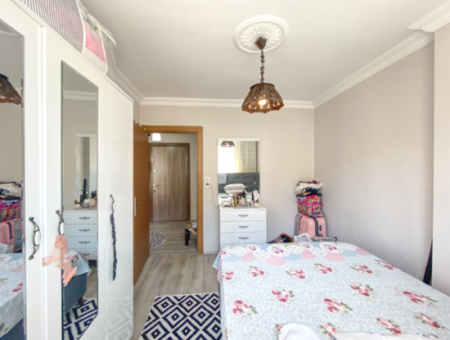 Voll Möblierte Wohnung Zu Mieten 2 1 Wohnungen Mit Aufzug An Der Zentralen Lage Von Kumbağ