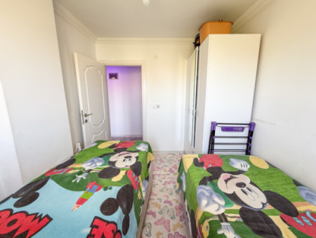 2 1 Wohnung Zur Mietung, Komplett Möbliert In Der Hauptstrasse In Kumbağ