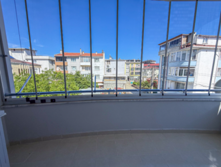 Geräumige 2 U1 Wohnungen Zur Miete Nahe Dem Meer Im Dorf Kumbağ