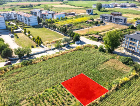 Grundstück Zum Verkauf Mit Einer Wohnzone Von 308 M² In Einer Sich Schnell Entwickelnden Region In Kumbağ
