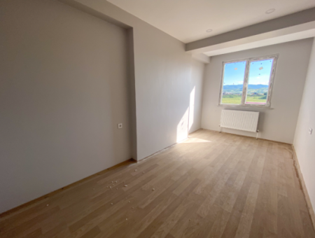 Luxus 1 1 Wohnung Zu Vermieten In Der Nähe Des Meeres In Einem Komplex Mit Kumbağ Pool