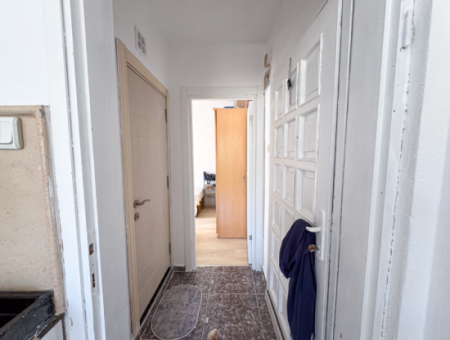 2 1 Wohnungen Zum Verkauf In Einem Wohngebäude Im Zentrum Von Kumbağ