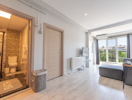 1 1 Wohnung Zum Verkauf In Einem Neuen Gebäude Mit Siedlung In Kumbağ, Nahe Der Strasse