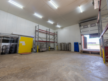Produktionsanlage, Die Für Die Lebensmittelproduktion In Rauchfreier Industriezone Geeignet Ist.
