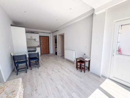 11 Wohnung Zur Miete In Einem Neuen Gebäude In Kumbağ, Nahe Der Strasse