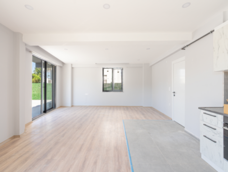 Değirmenalti Mh Seafront Garden Floor Luxury 2 1 Wohnungen Zu Mieten