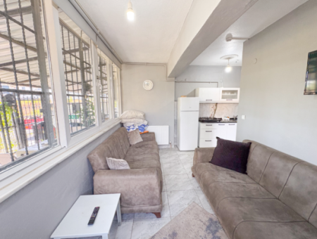 1 1 Möblierte Wohnung Zu Mieten Mit Garten In Der Nähe Der Kumbağ-Strasse Und Des Meeres