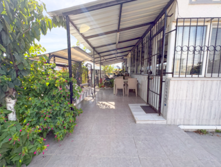 1 1 Möblierte Wohnung Zu Mieten Mit Garten In Der Nähe Der Kumbağ-Strasse Und Des Meeres