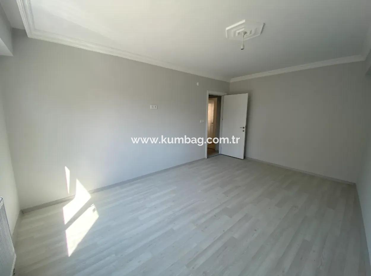 Kumbağ Merkezi Konumda Satilik 2+1 Sifir Yazlik