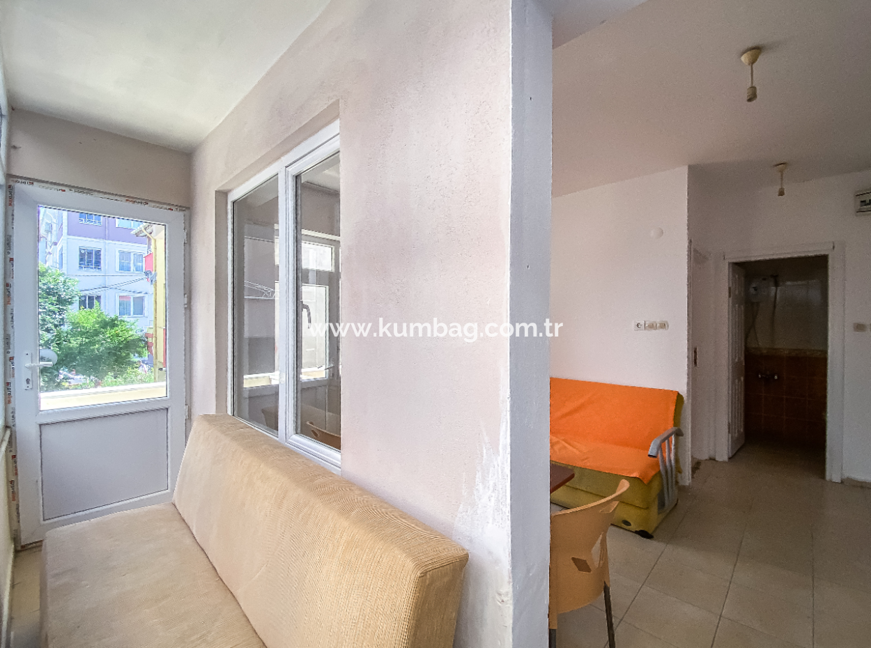 1 1 Corner Apartment For Sale In Kumbağ Centrally Located Close To The Sea