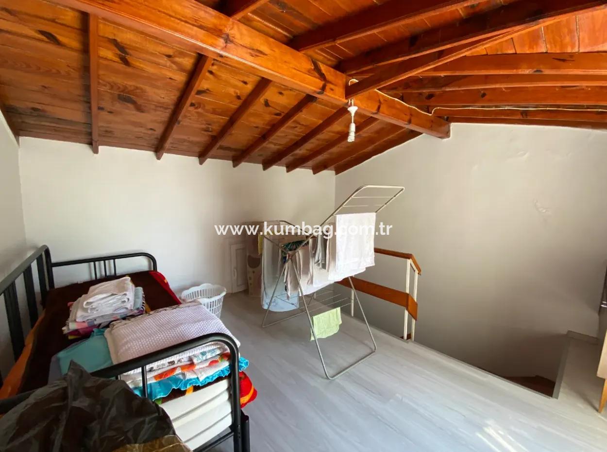 Havuzlu Site İçerisinde Deniz Manzarali 3+1 Villa