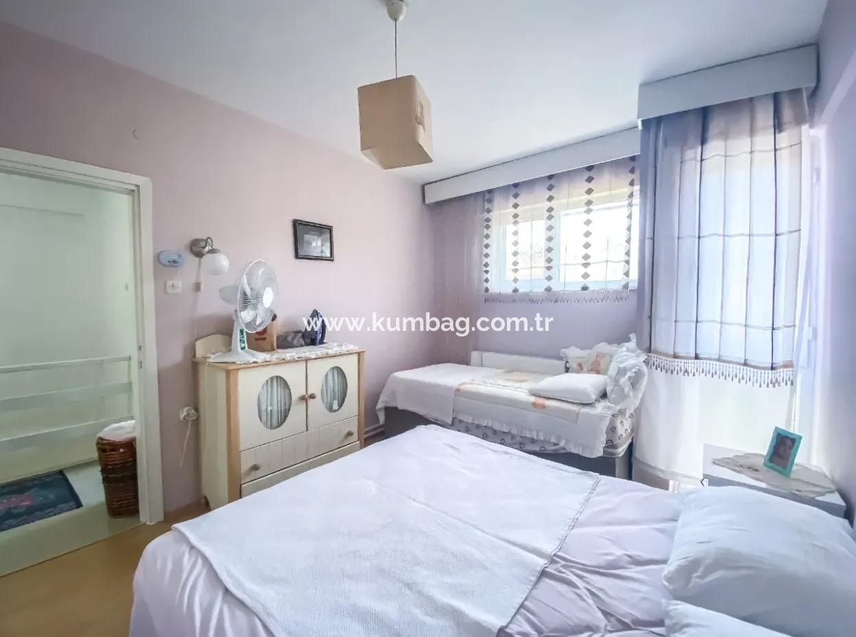 Kumbağ Merkezde Denize Ve Ana Caddeye Sifir Site İçerisinde Kiralik 3+1 Villa