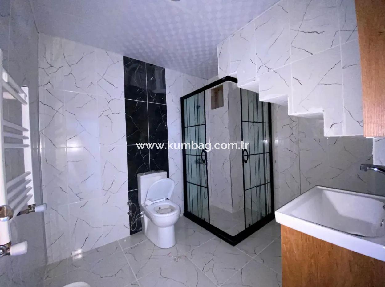 Kumbağ Havuzlu Site İçerisinde Kiralik Sifir 2+1 Dubleks Daire