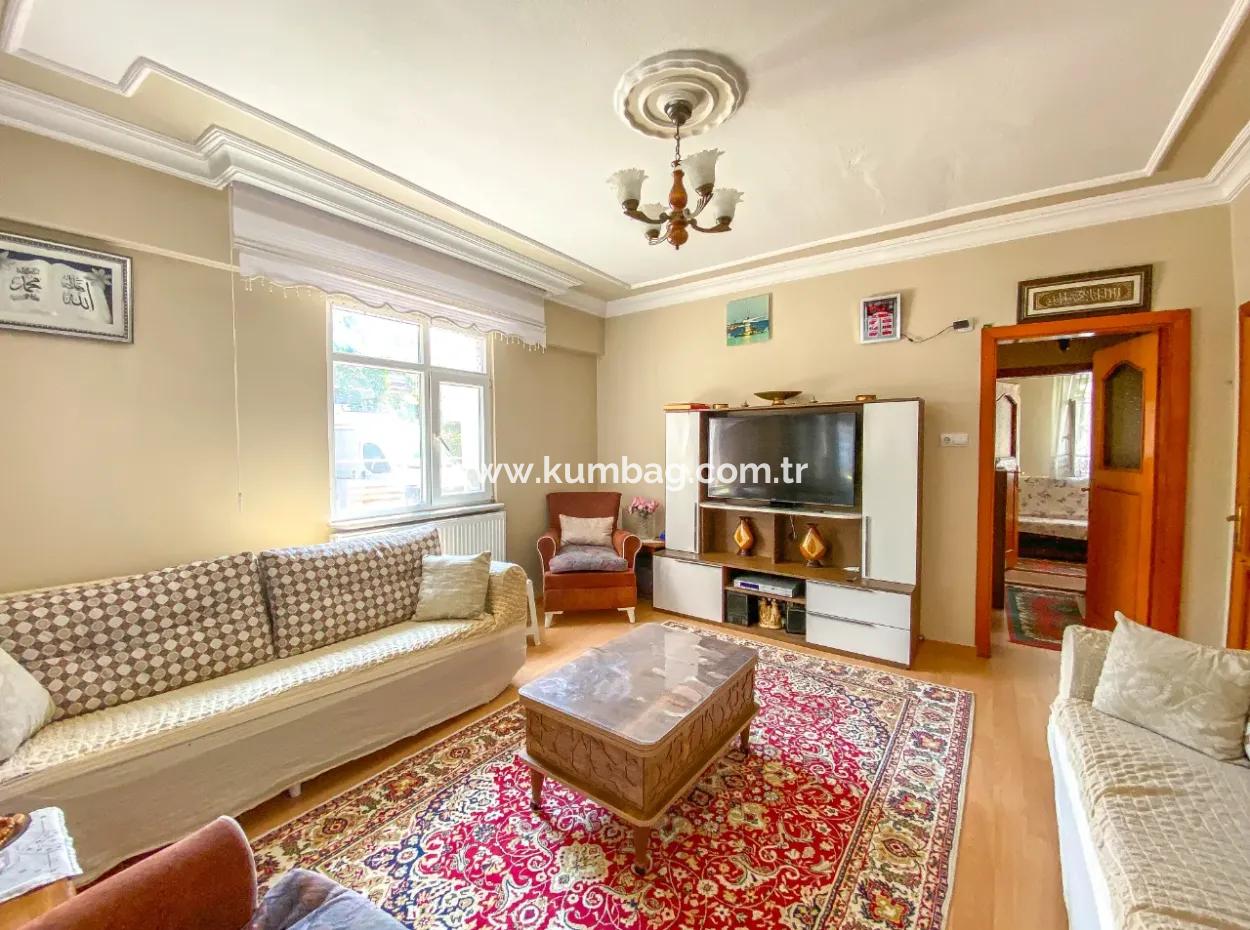 Kumbağ Pazar Sokaği Mevkii Komple Satilik Bina