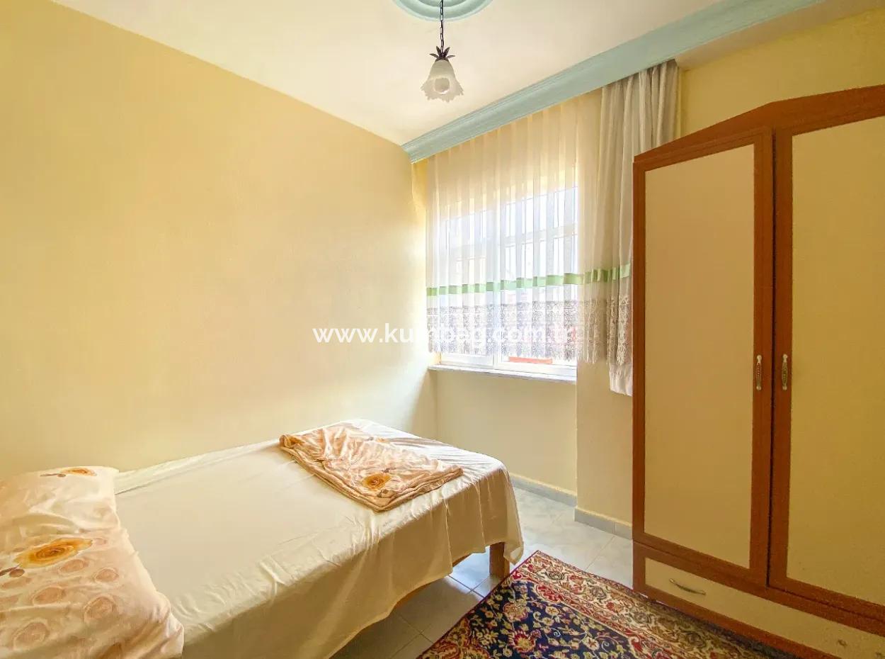 Kumbağ Pazar Sokaği Mevkii Komple Satilik Bina