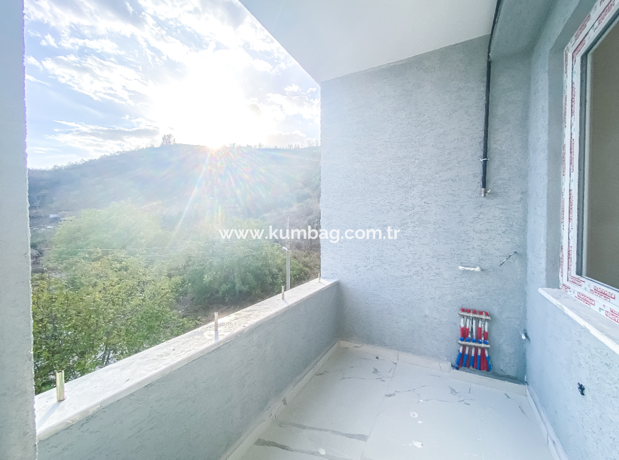 Brand New 2 1 Apartment For Sale In A New Building In Kumbağ, Tekirdag