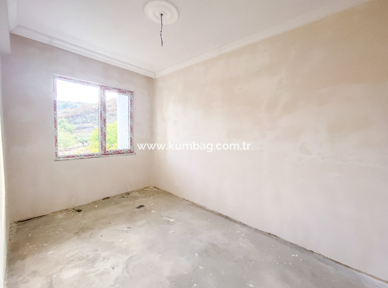 Brand New 2 1 Apartment For Sale In A New Building In Kumbağ, Tekirdag